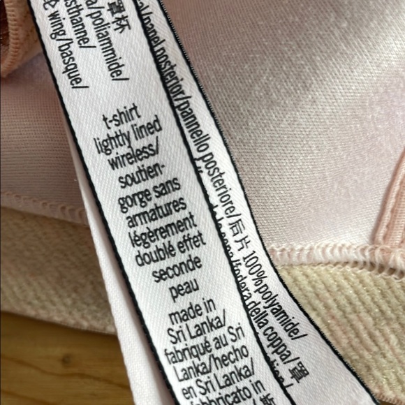 Victoria's Secret Pink and Gold Lace Bra - Picture 8 of 8